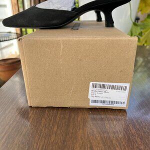 Reformation Wilda Kitten Mule Black Suede, size 6